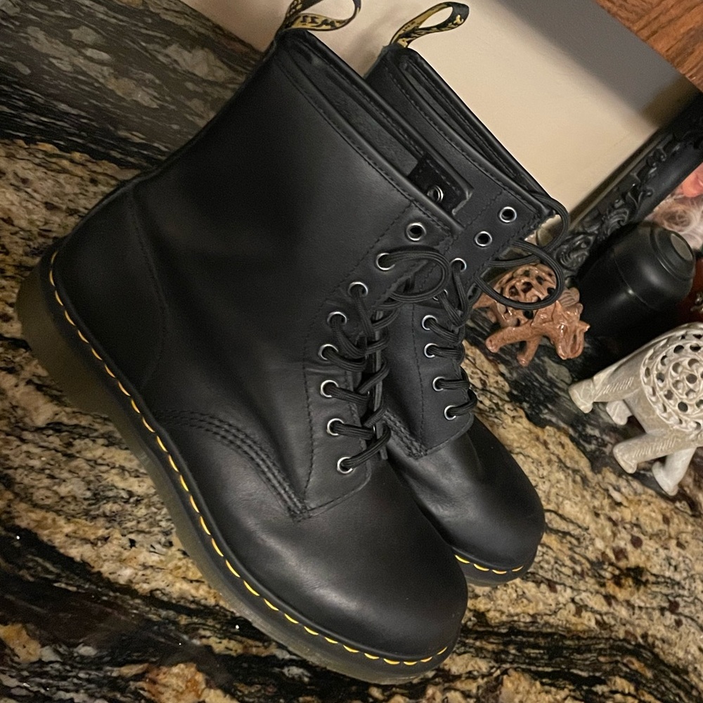 Dr. Martens Classic Black Lace-Up Boots. Like new condition. Size 11 w